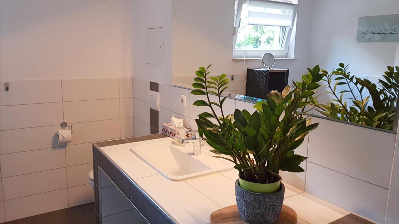 Andrés Ferienwohnung Cottbus Esterno foto